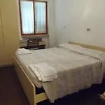Italia Монелья