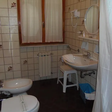 Hotel Italia 3*